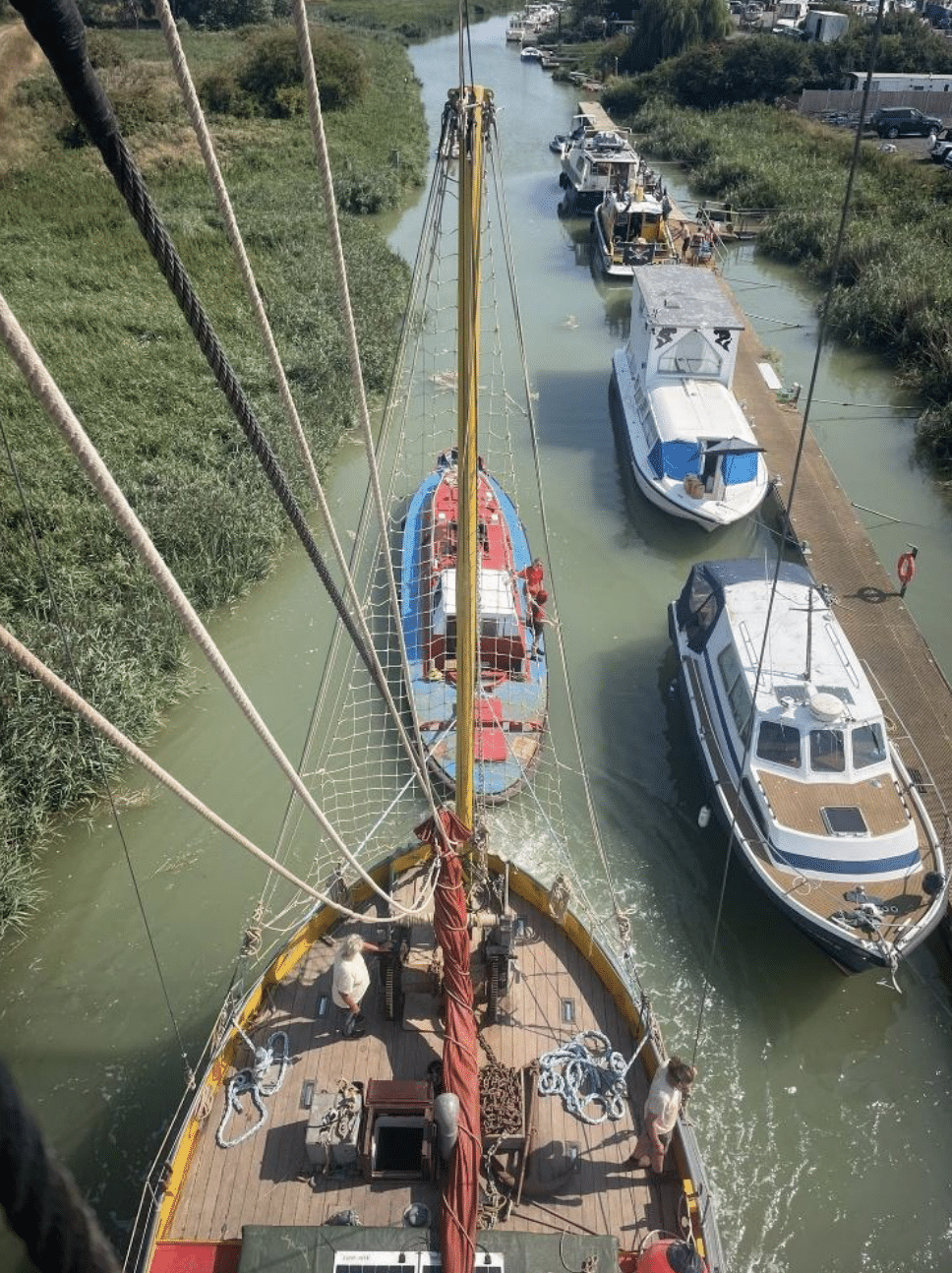 Photo of Blue Mermaid being towed into Sandwhich